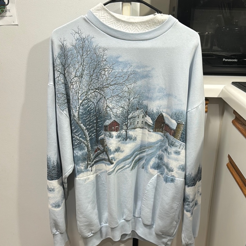 National Wildlife Federation Blue and White Crewneck Sweater with Scenic Design
